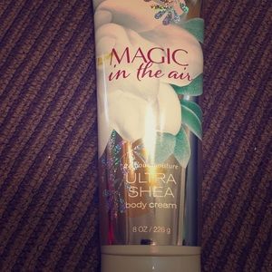 NWT bath and body works magic in the air lotion